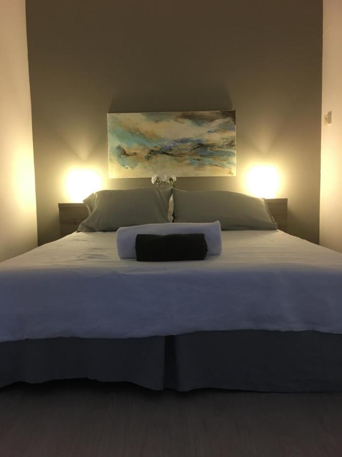 Essen'Ciel Bed & Breakfast นีมส์ ภายนอก รูปภาพ