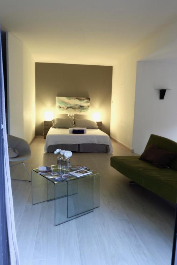 Essen'Ciel Bed & Breakfast นีมส์ ภายนอก รูปภาพ
